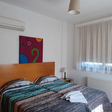 C & A Hotel Apartments Polis ภายนอก รูปภาพ